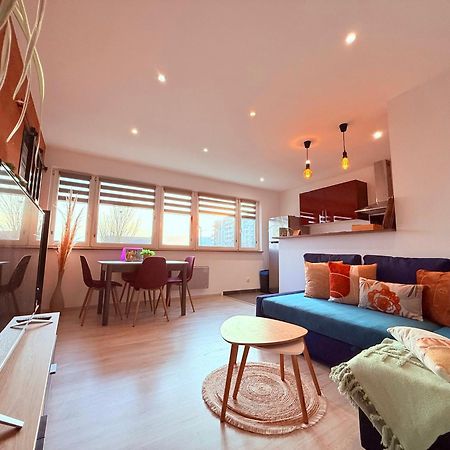 La Brise Marine Apartment Calais Bagian luar foto