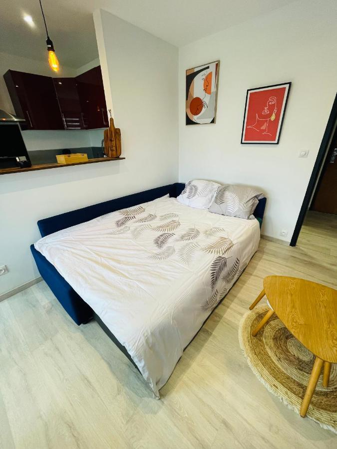 La Brise Marine Apartment Calais Bagian luar foto