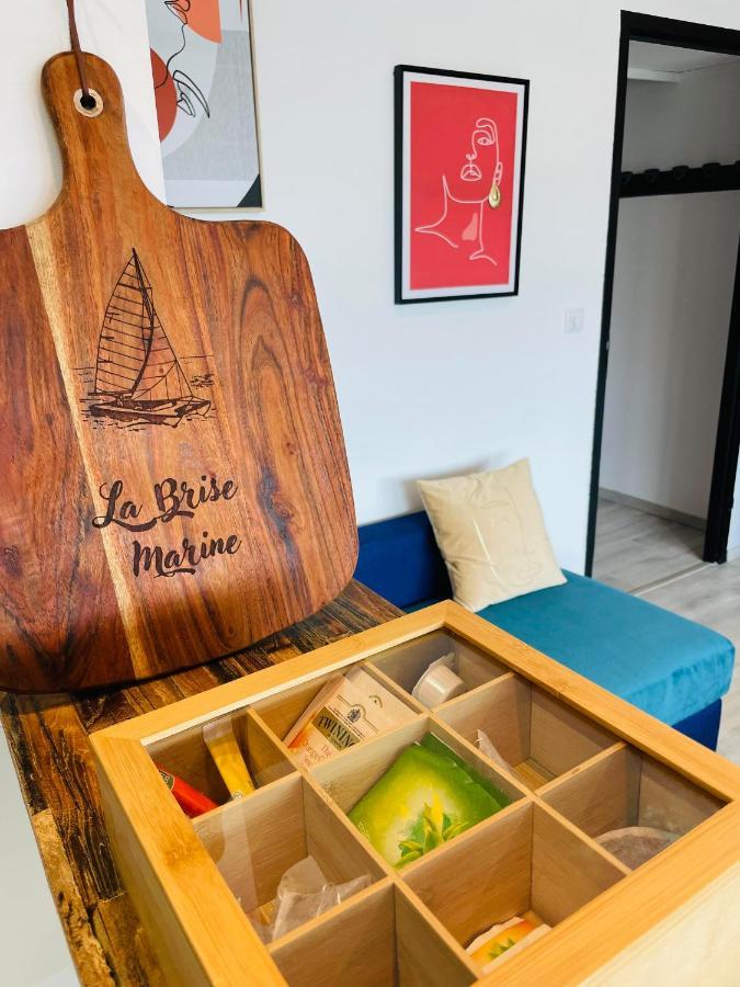 La Brise Marine Apartment Calais Bagian luar foto